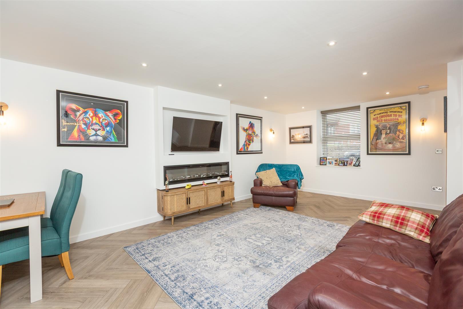 Frederick Place, Llansamlet, Swansea, SA7 9TX